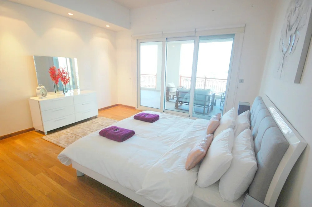 Kennedy Towers - Marina Residences 2