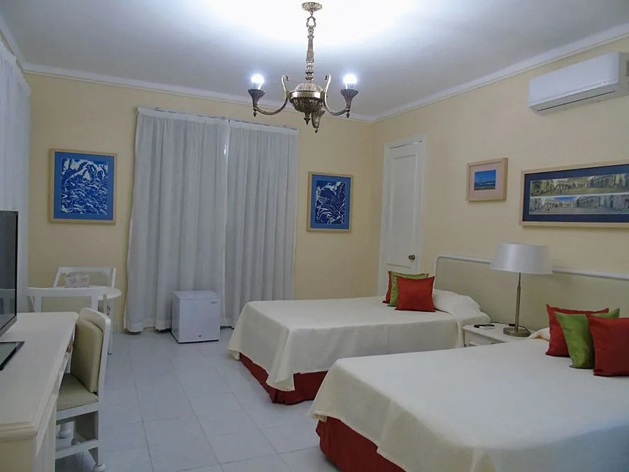 Hotel E Mirazul