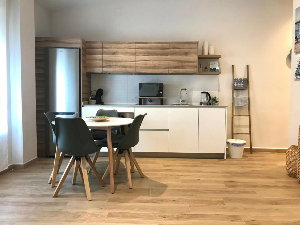 Apartamento equipado playa Valencia OnesDeMar