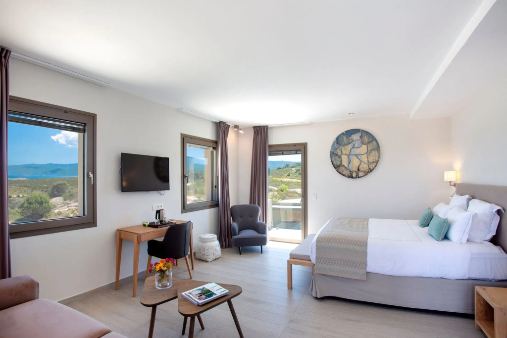 Ti Amo Secrets Diaporos Island Villas