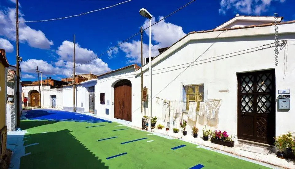 ColorAda