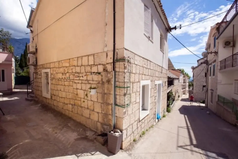 Apartment With one Bedroom in Baška Voda, With Wonderful sea View, Fur