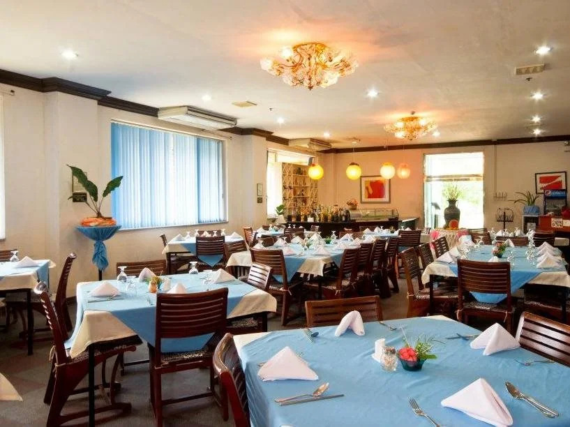 Koresco Hotel