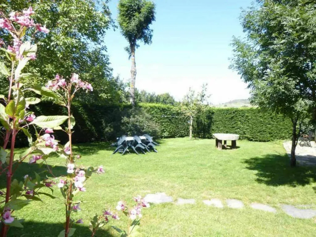 Maison indépendante avec terrasse et jardin clos à Yssingeaux, proche loisirs et commerces - FR-1-582-144
