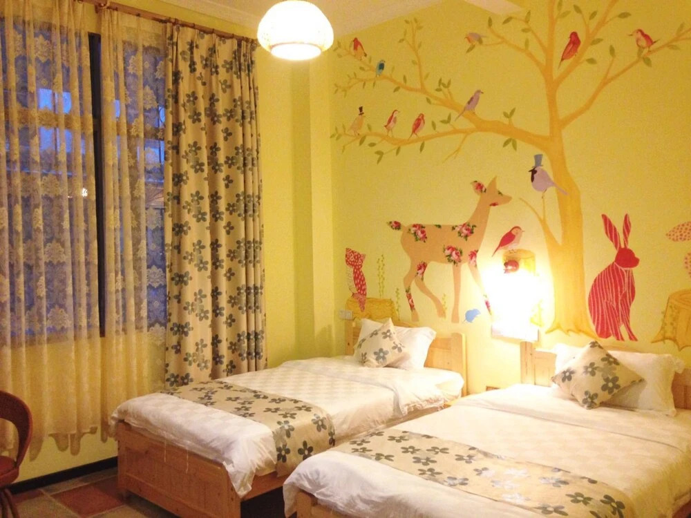 Firefly Inn Mount Danxia