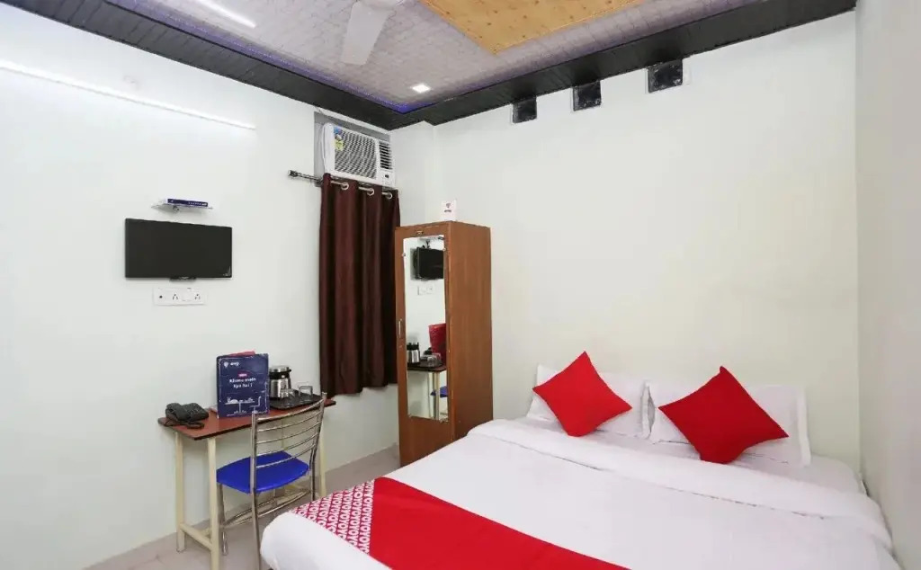 Oyo 23396 Hotel Arogya Palace