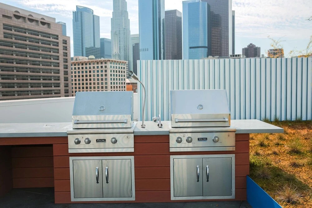 Fully Furnished Suites near Little Tokyo