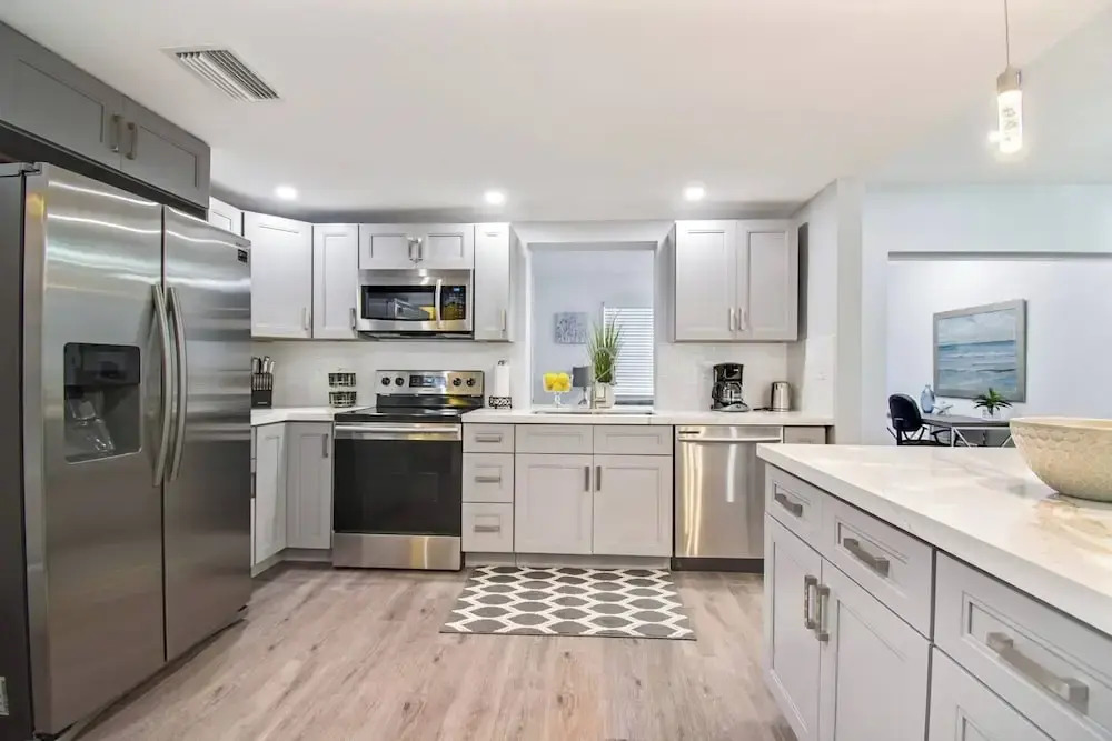 Trendy 4BR House with All New Furnishings & Hot Tub