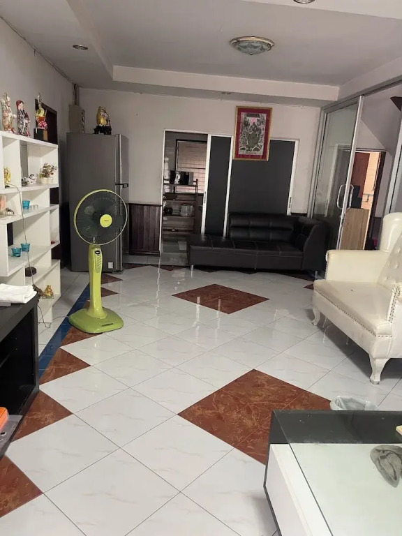Home rama4 near bts thong lor
