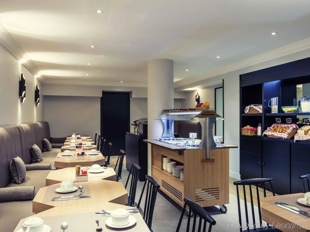 Mercure Paris Arc de Triomphe Wagram