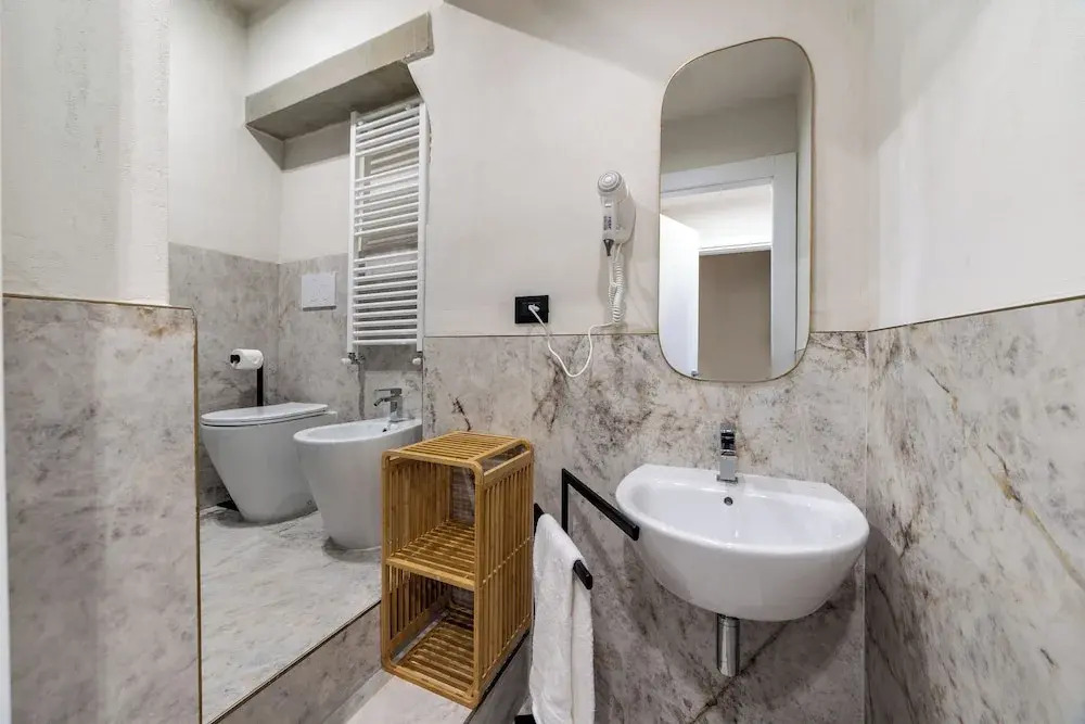 Leovinci Rooms