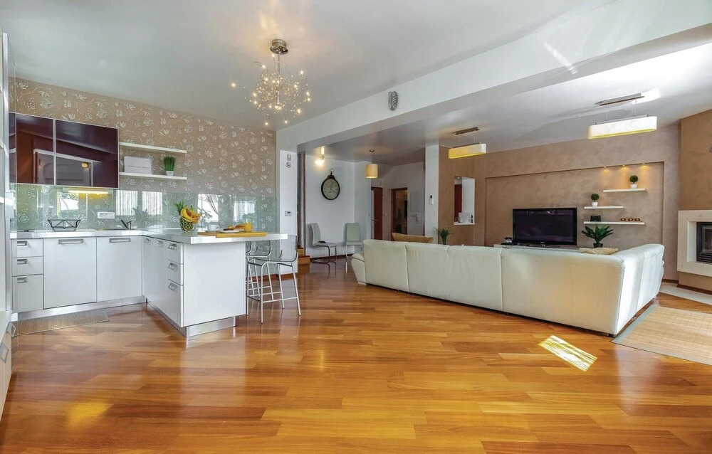 Amazing Home In Kostrena