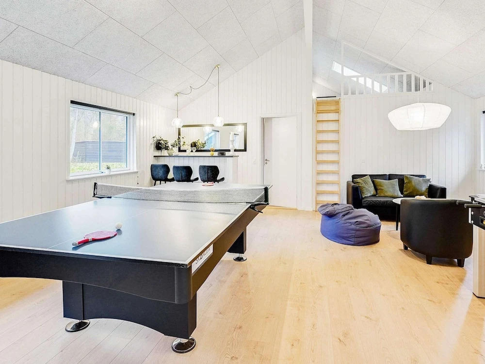 5 Star Holiday Home in Vaeggerlose