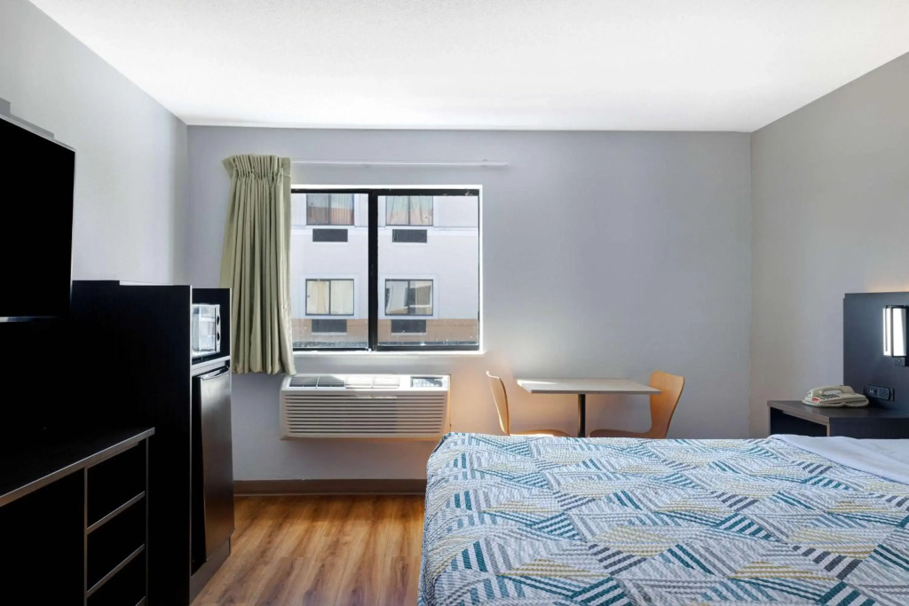 Motel 6 Shepherdsville, KY – Louisville South