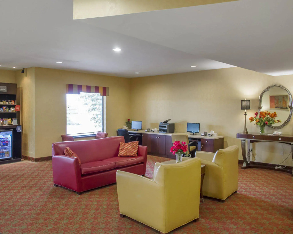 Comfort Suites Dayton-Wright Patterson