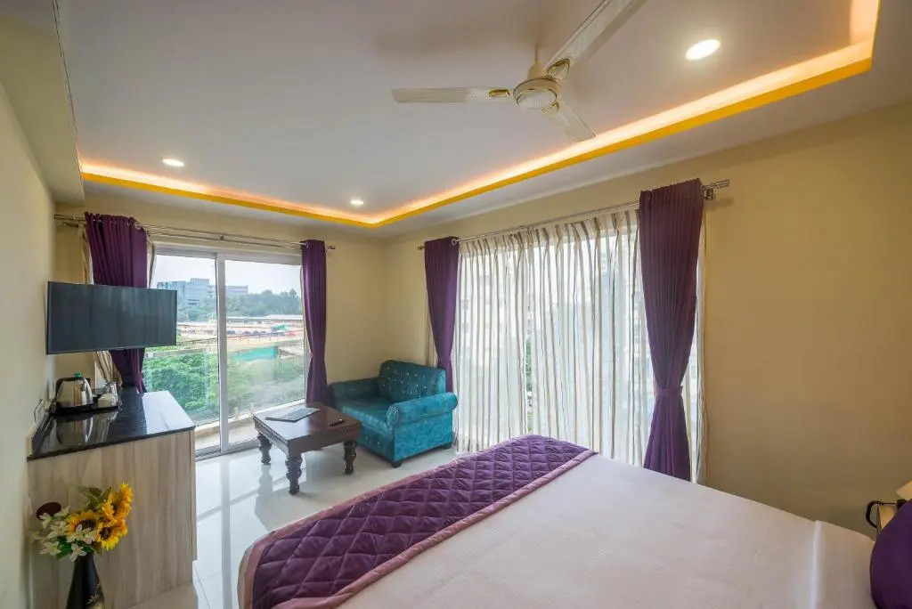 Zenith Suites