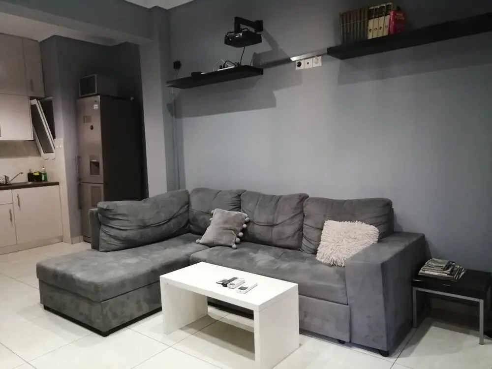Bright And Modernized Apartment Psyri