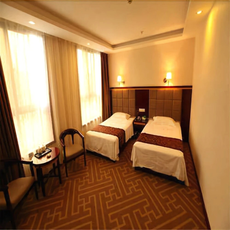 Guoren Business Hotel