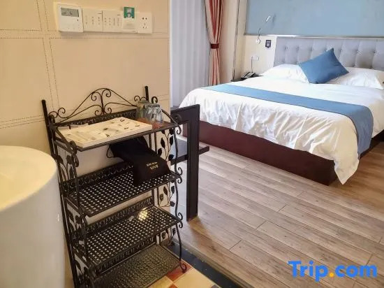 Jinbiyue Hotel (Guangzhou Panyu Shiqiao Branch)