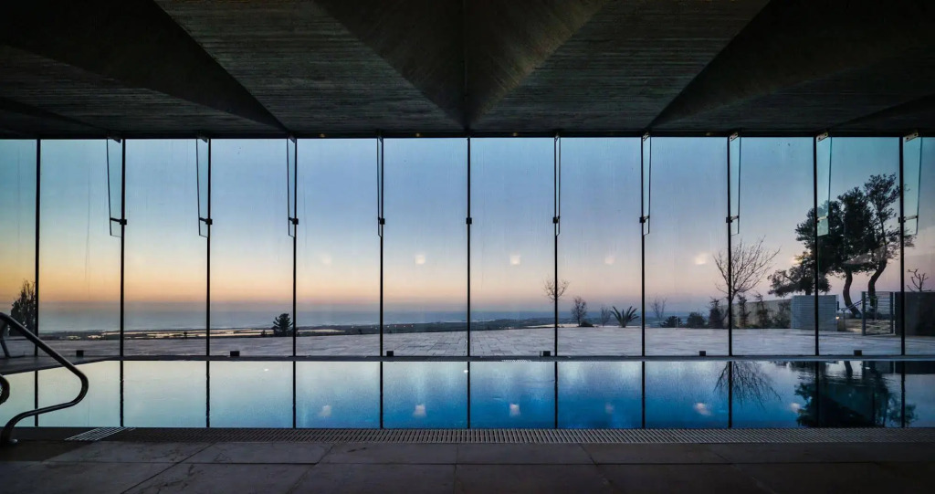 Elma Hotel and Art Complex
