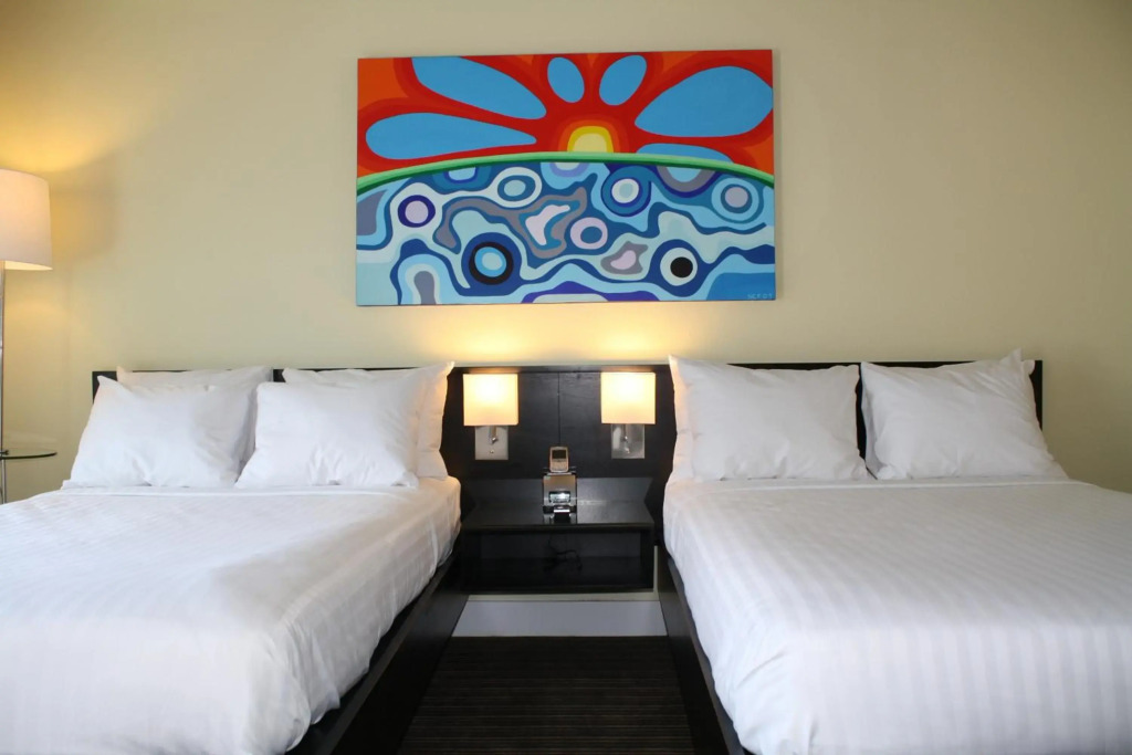 Hotel Current