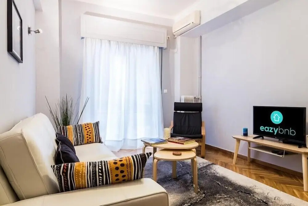 Brand new apartment with one bedroom next to Metro