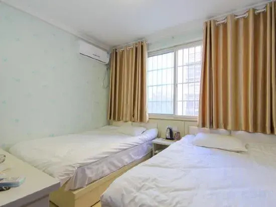 Yuanyu Express Hotel (Zhengzhou East Railway Station)