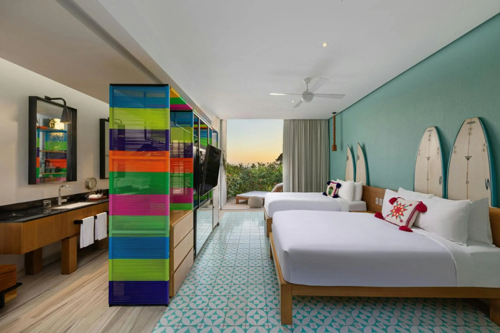 W Punta de Mita