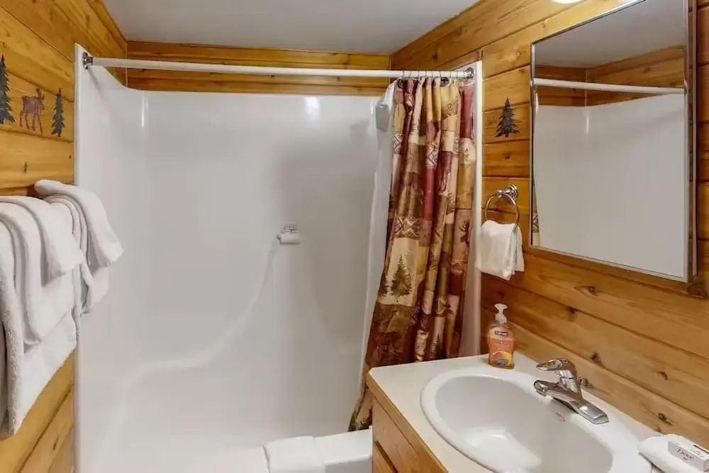 Summit House East 1 Bed Loft 2 Bath Shmb