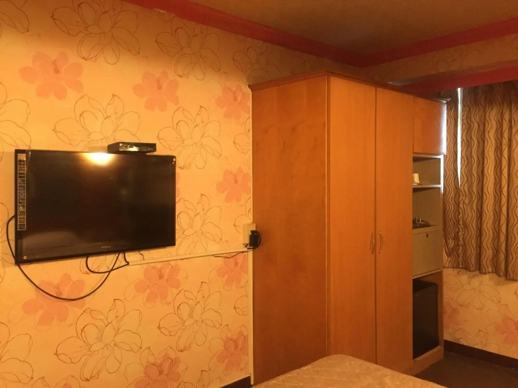 Li Ti Hotel