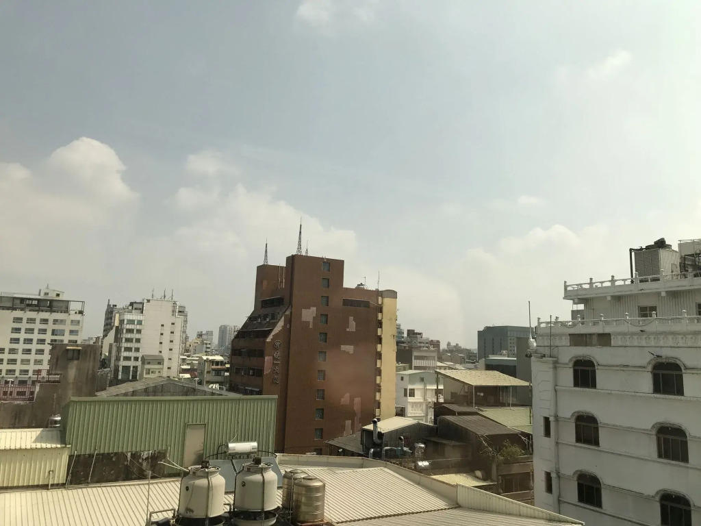 Sunrise Hotel