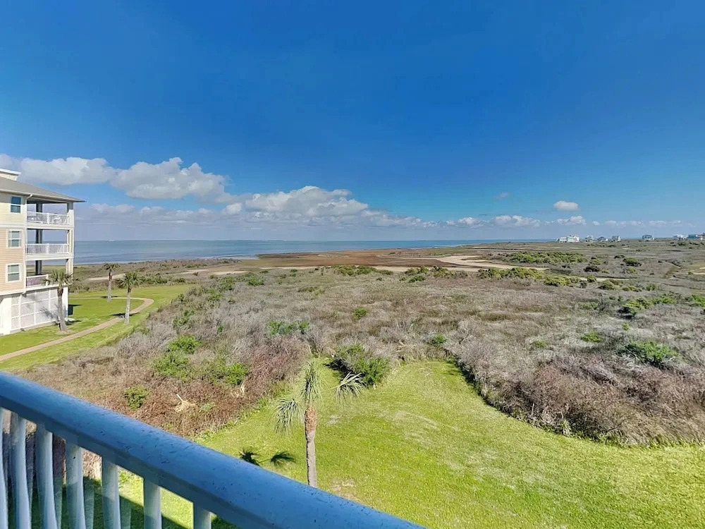 Pointe West 202 - The Hermit Hideaway