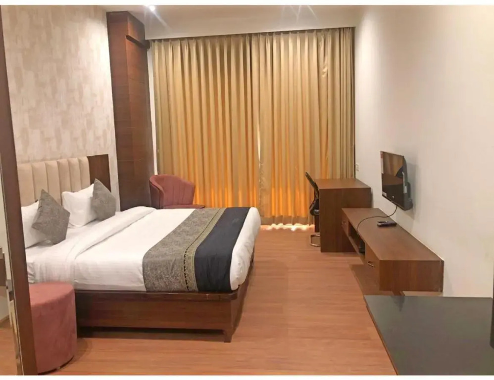 Hotel Dharohar, Varanasi