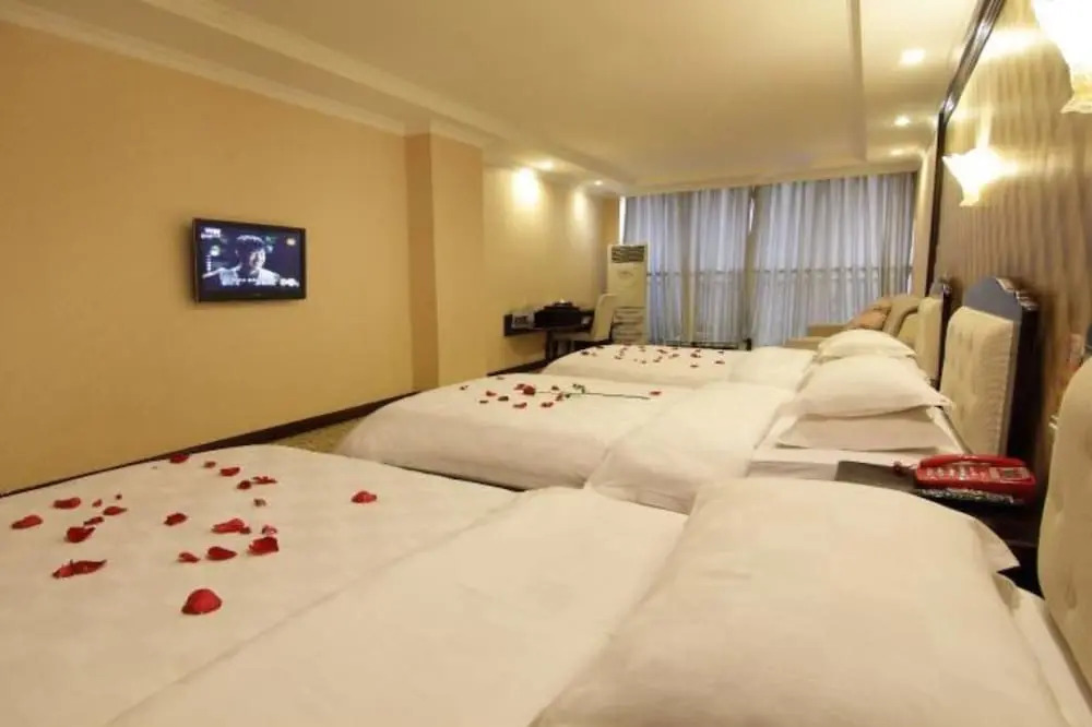 Tianfu Lidu Business Hotel