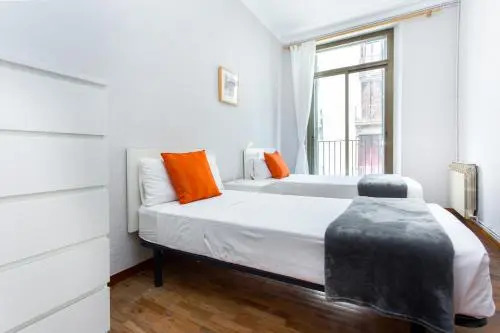 Friendly Rentals Rambla Flower