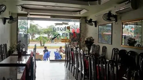 Phong Lan Hotel
