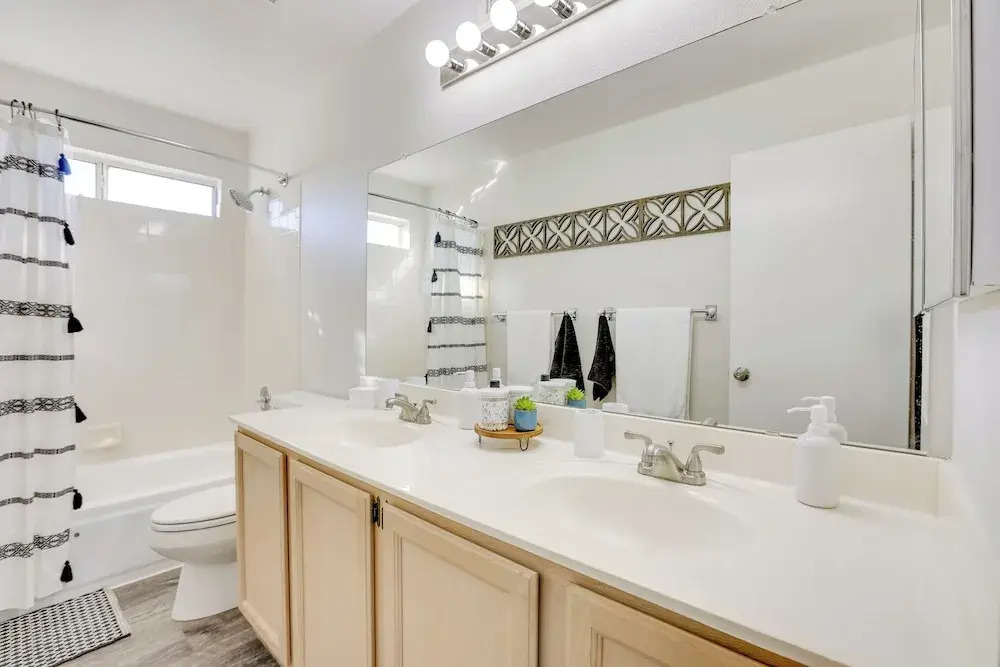 Hike & Golf! Cave Creek Retreat w/ Backyard Oasis