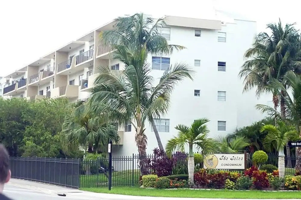 The Isles 105 - Condo 2 People, Sunny Isles