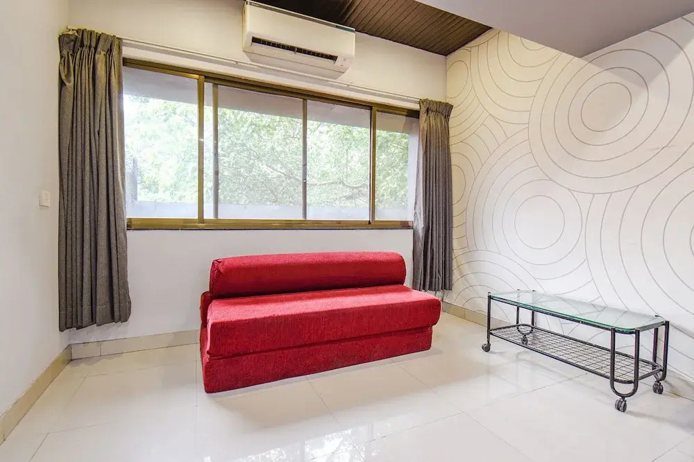 Super Collection O Rajdhani Hotel