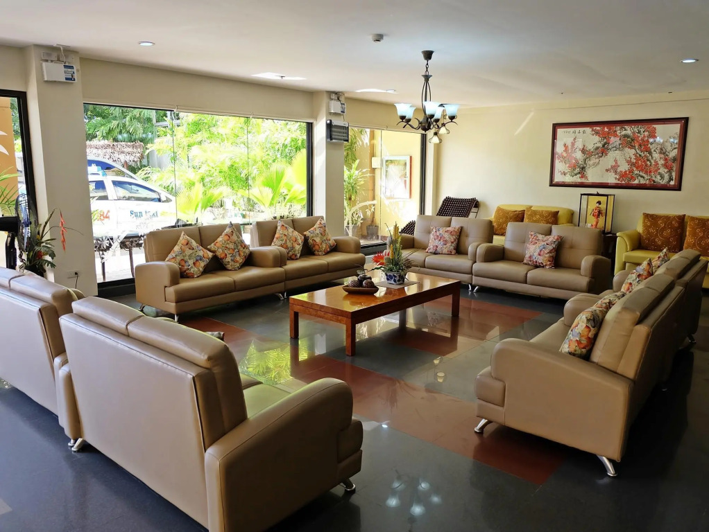 Palmbeach Resort Mactan Cebu powered by Cocotel