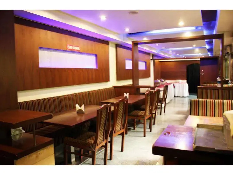 Vista Rooms at FC Road