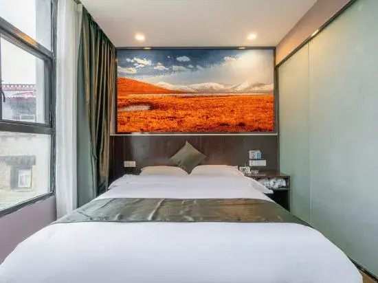Skyline Hotel
