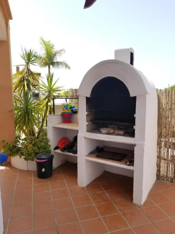 Spacious family villa Aljamar 8a