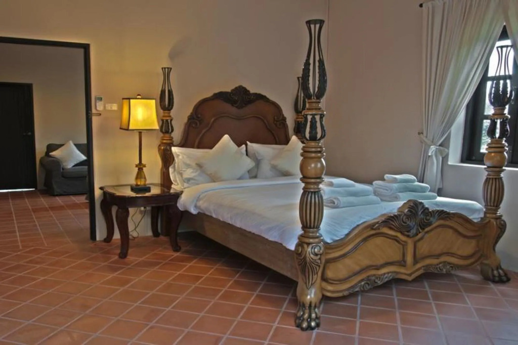 Villa Malinee Khao Yai 6 Bedrooms Italian Private Villa