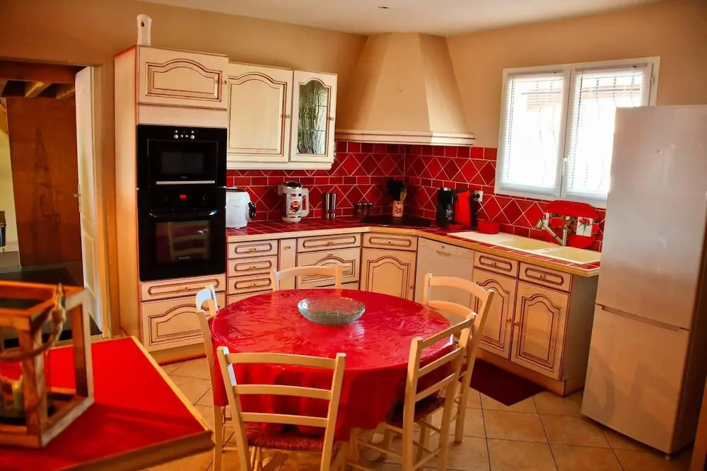 Villa With 3 Bedrooms in Carcassonne, With Wonderful Mountain View, Private Pool, Enclosed Garden - 50 km From the Beach