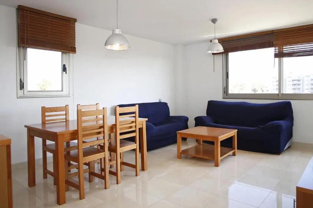 AT142 Nova Torredembarra