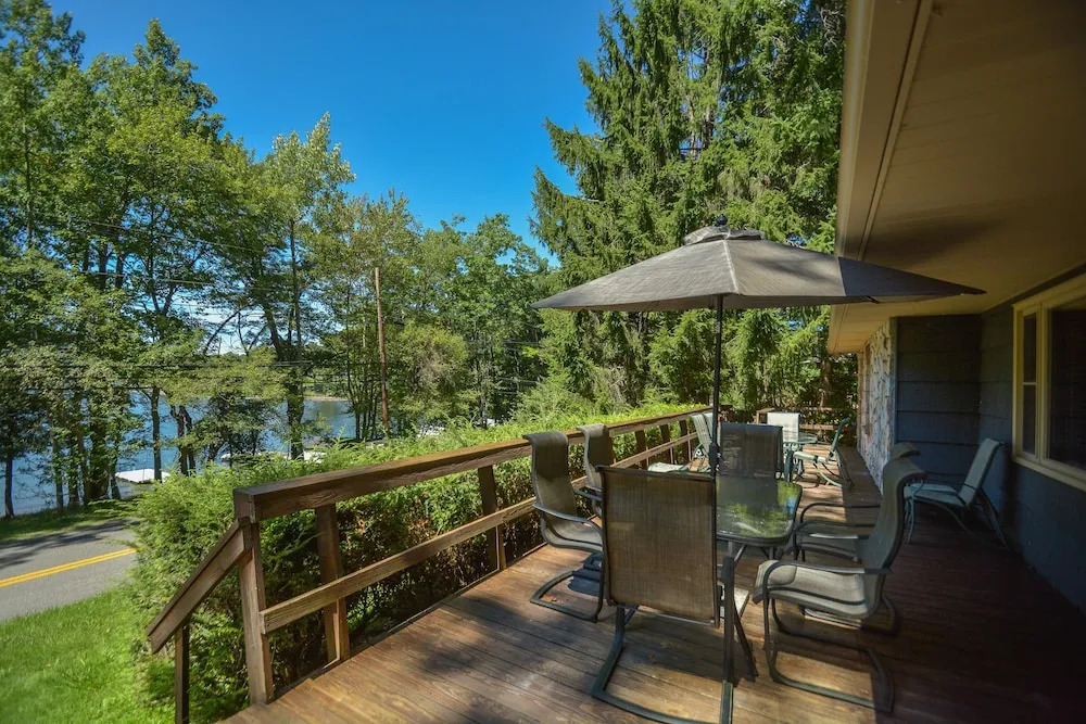 Whispering Oaks 3 Bedroom House