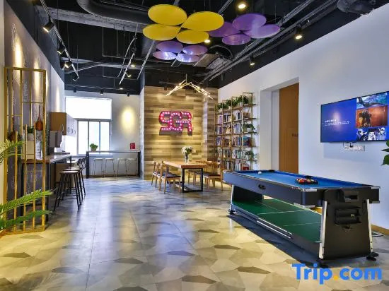 Shanghai Pengpai Art Youth Hotel