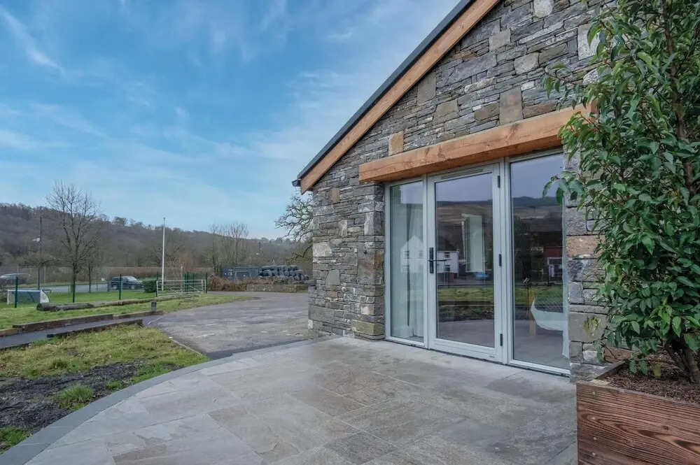 Suite 7 - Sleeping Giant Hotel - PEN Y CAE Inn