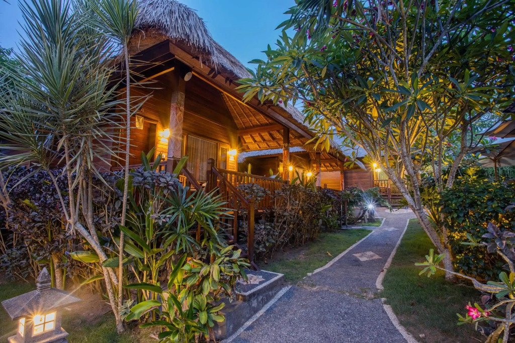 Koji Garden Huts
